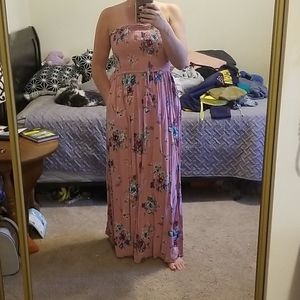 Pink flowy floral maxi with pockets